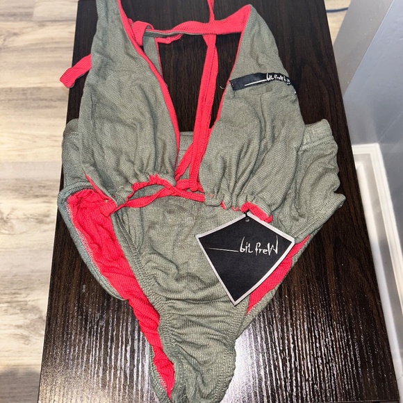 Two Piece Bathing Suit, Size M - Picture 2 of 6